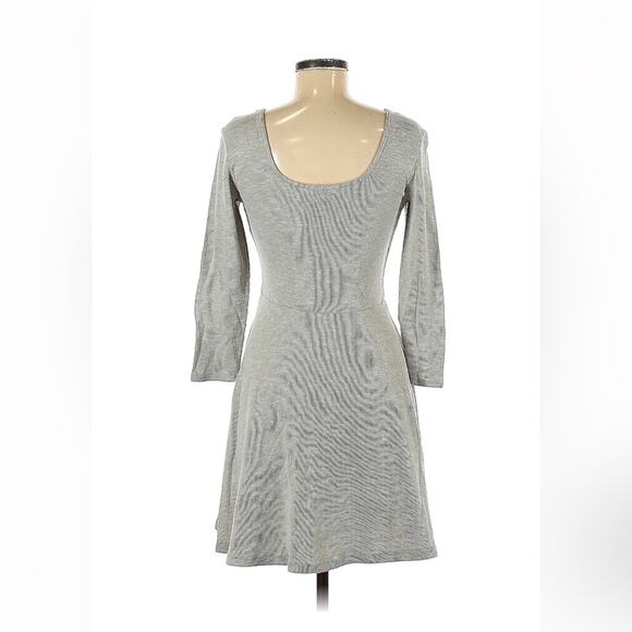 H.I.P. HIP grey ribbed ballerina skater dress, size med - Picture 2 of 9